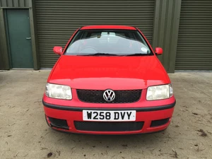 volkswagen polo 1.0 2000 red faulty gearbox with extras - Picture 1 of 11