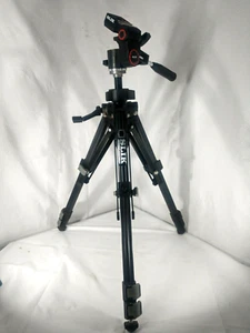 Trípode de lujo SLIK universal U-212 con cabezal inclinable de sartén de 3 vías - Imagen 1 de 12
