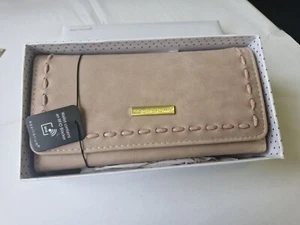 Stitch Detail Large  RFID Purse Pink Colour by Equilibrium  Gift Boxed - Picture 1 of 2