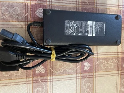 Alimentatore Xbox 360 Slim Originale 135W Nero Usato Garantito - Immagine 1 di 2
