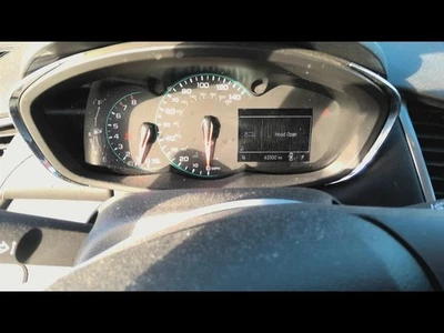 Chevrolet Trax 2019 2020 2021 2022 velocímetro clúster MPH  Foto 1 de 4