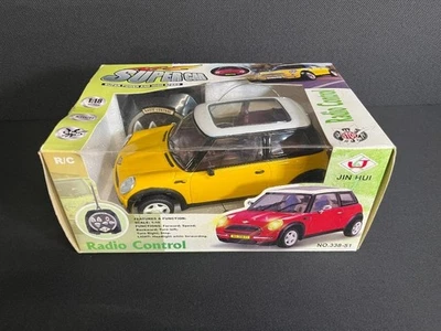 Nuova auto radiocomandata JIN HUI Mini Cooper S 1/18 - Immagine 1 di 4