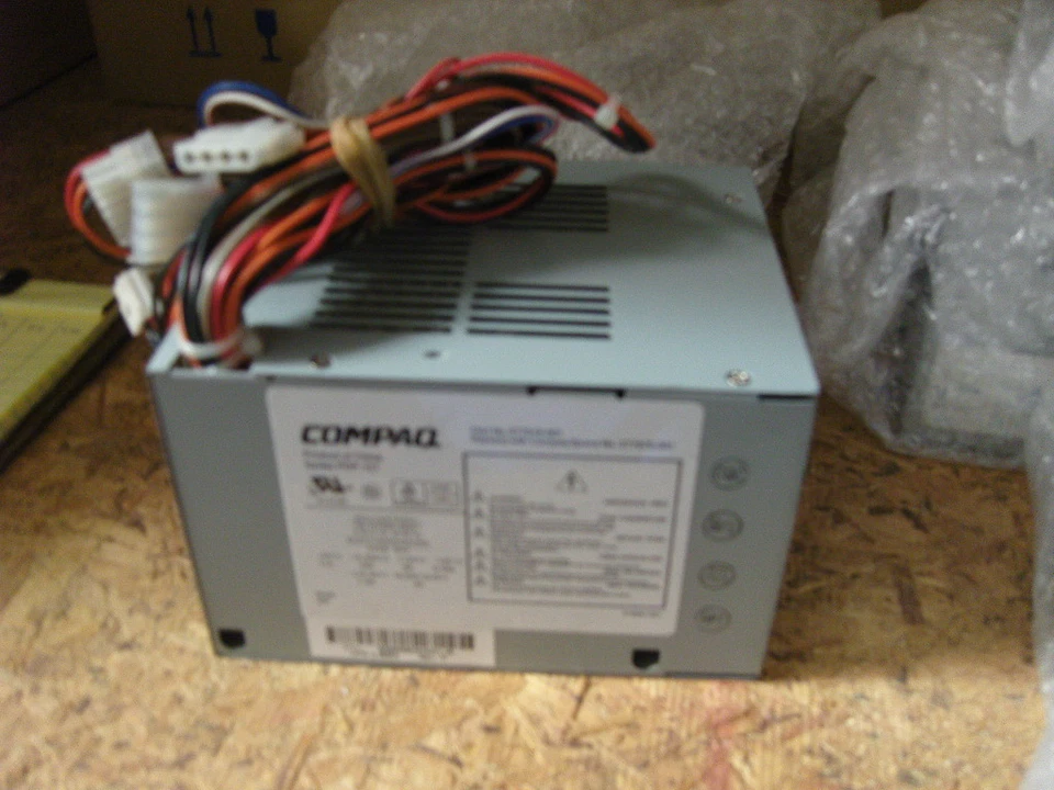 COMPAQ Power Supply PDP-121 220W TESTED 277919-001 277978-001 Model: PS-6221-2C - Image 1 of 1
