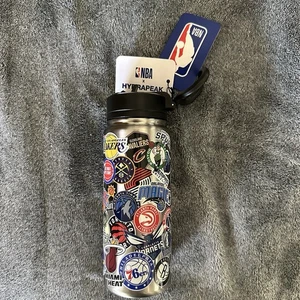 Hydrapeak NBA Officially Licensed All Team Sticker Print 20oz SS Water Bottle - Bild 1 von 5