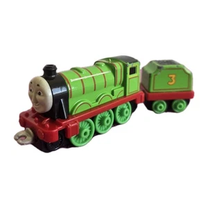 Thomas & Friends Henry con Tender Diecast Plástico 14 cm Gullane 2013 Ganchos K02A - Imagen 1 de 18
