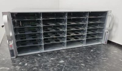 Supermicro CSE - 847 4U CHASSIS ONLY 36 Bay - Dual PSU's 3.5" hot-swap SAS/SATA - Image 1 of 4