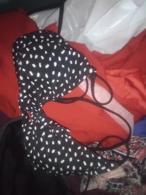 Top de bikini de natación push up halter a lunares Ana pequeño para mujer Foto 1 de 4