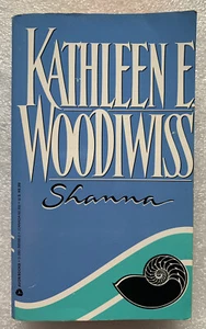SHANNA KATHLEEN E WOODIWISS HISTORICAL ROMANCE NOVEL 1977 AVON PAPERBACK PB - Picture 1 of 12