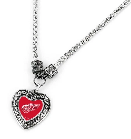 Detroit Red Wings Heart Pendant Necklace Cover