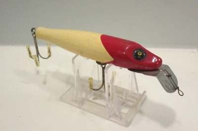 Vintage South Bend Pike Oreno #957 RW Red Arrowhead White Body.  Tack Eyes. - Image 1 of 4