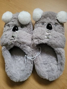 Women's Grey novelty slippers - Picture 1 of 6