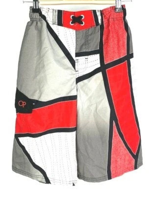 Traje de baño Ocean Pacific gris, negro, rojo y blanco para niño. Talla XL (14-16) Foto 1 de 3