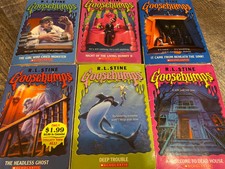 Lot Of 7 Goosebumps Paperback Books by R.L. Stine. 1992 - 1995. Wear And Tear