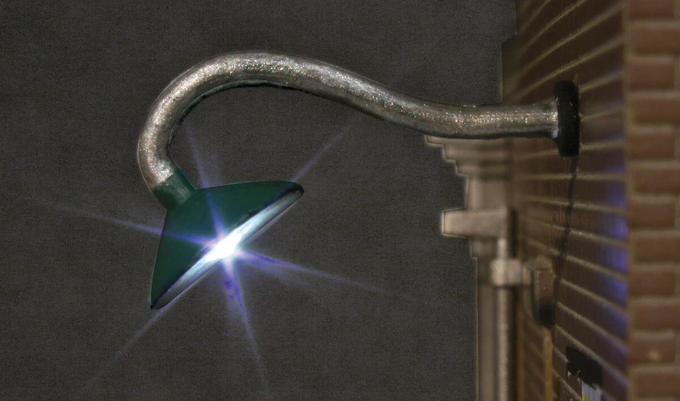 Woodland Scenics ~ HO Scale Just Plug Gooseneck Wall-Mount Light ~ 2 Pc ~ JP5654 - Image 1 of 4