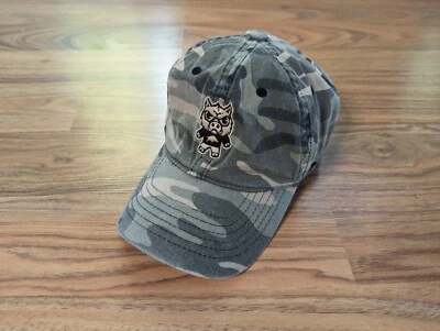 Gorra de béisbol Arkansas Razorbacks camuflada Tokyodachi NCAA fútbol Zephyr  Foto 1 de 4