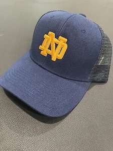 Retro Notre Dame Fighting Irish ND Logo Lou Holtz Trucker SnapBack Mesh Mütze NEU - Bild 1 von 5