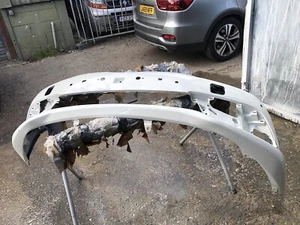Toyota Auris Front Bumper - Picture 1 of 9