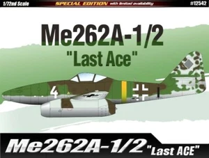 Kit modelo avión Academy 1:72 Messerschmitt Me 262A-1/2 "Last Ace" - Imagen 1 de 3