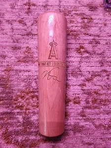 Mike Trout Dugout Mug Signature 2019 A.L. M.V.P. Anaheim Angels - Picture 1 of 7