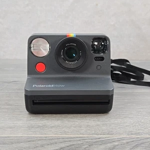 Polaroid Now Instant Film Camera Black Rechargeable *READ* - Picture 1 of 7
