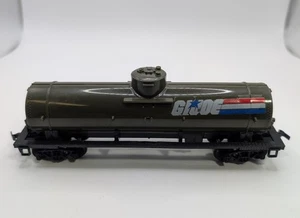 TYCO SCALA HO GI JOE MODELLINO A CUPOLA SINGOLA FERROVIA CARRO CISTERNA - Foto 1 di 3