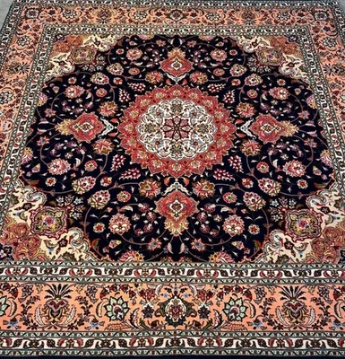 6'5"x6'7" Fine Hand-Knotted Wool & Silk Tabrize Area Rug - 6x6 Square Carpet - Image 1 of 4