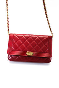 Chanel Womens Quilted Leather Boy Wallet On Chain Handbag Red