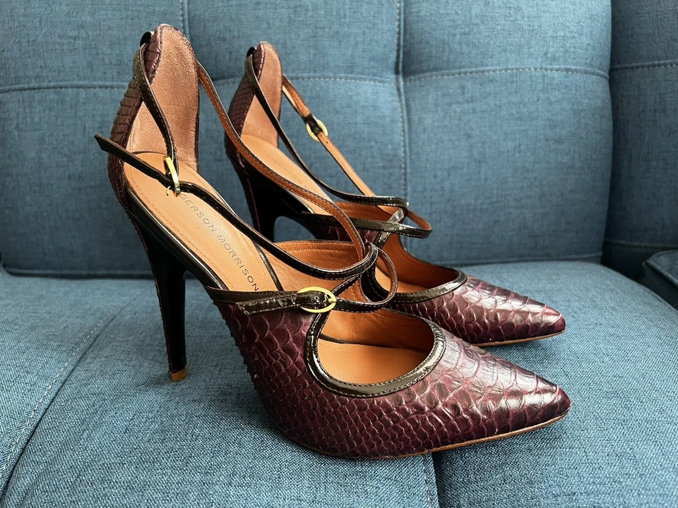 Tacones Sigerson Morrison piel de serpiente granate talla US 8 Foto 1 de 4