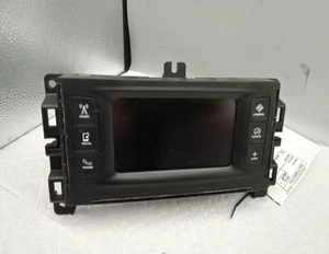 2015 Chrysler 200 AM FM CD Radio Receiver 5" display, satellite OEM - Picture 1 of 1