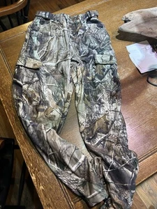 Carhartt Camo Jeans Youth Size S Real Tree Camping Pants Boys Outdoor Hiking - Picture 1 of 1