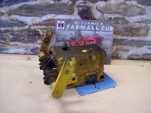 Farmall Cub International hydraulic unit - Picture 1 of 6