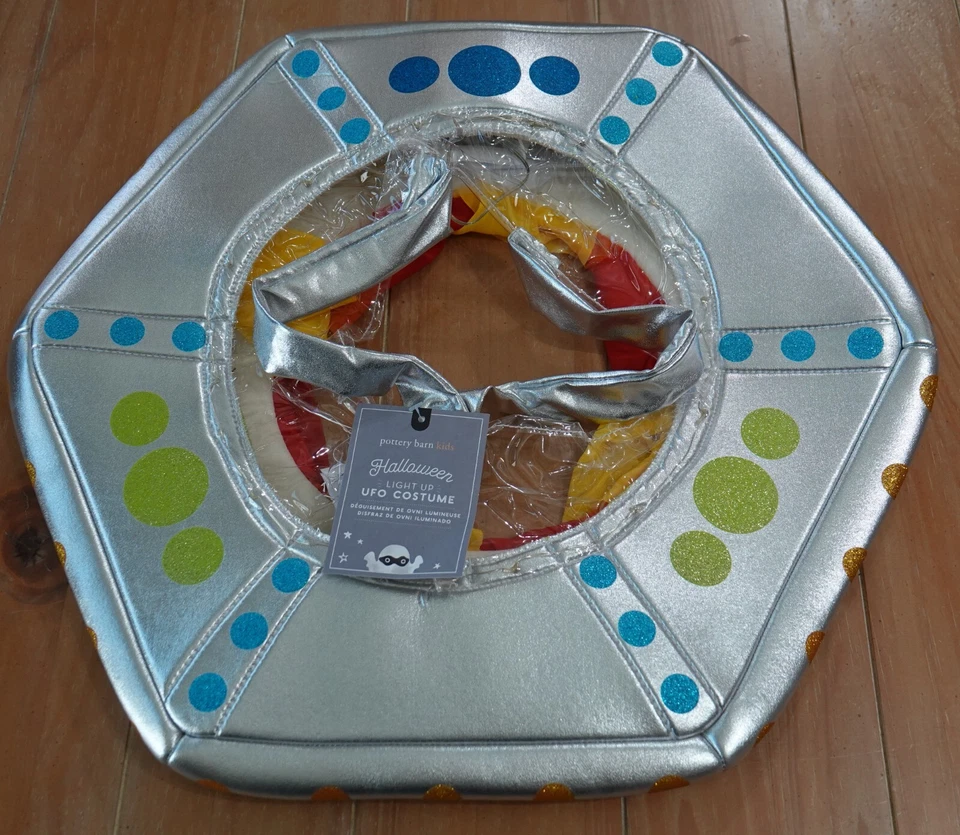 Новый Pottery Barn Kids 3D свет вверх НЛО Хэллоуин костюм детский размер маленький 3T - Изображение 1 из 1