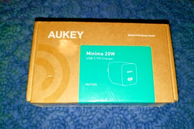 AUKEY Minima 20W USB-C Ladrillo de Carga para iPhone y Android Negro PA-Y20S Foto 1 de 2