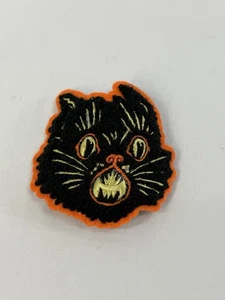 Creepy Co. Embroidered Patch BEISTLE HALLOWEEN RARE Black Cat - Picture 1 of 4