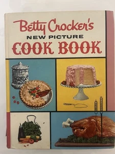 Vintage Betty Crocker's New Picture Cook Book 1st Edition 5th Printing 1961 - Picture 1 of 4