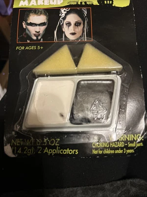 Palitos de Maquillaje Blanco Brillante/Negro Maquillaje Crayones Halloween Gótico Emo Diversión y Más Foto 1 de 4