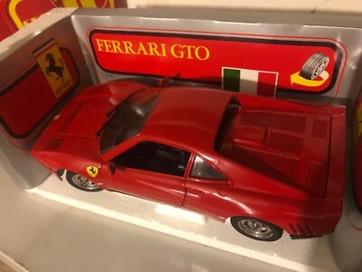 Modellino Ferrari GTO 1985 Polistil die-cast scala 1:18 - Immagine 1 di 3