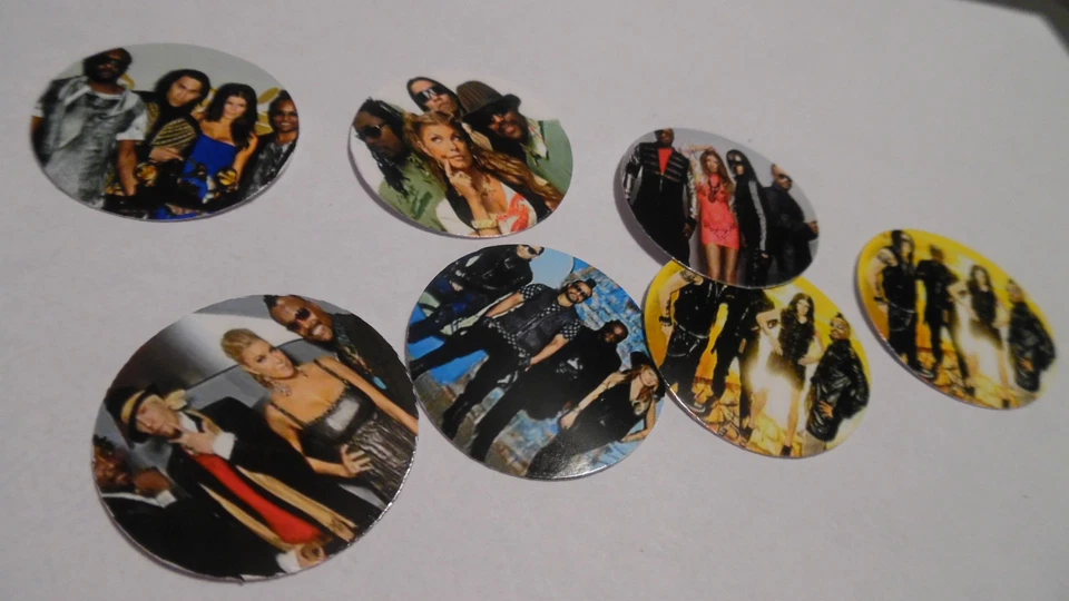 Imágenes de tapa de botella de una pulgada precortadas banda de guisantes ojos negros cantantes envío gratuito Foto 1 de 1