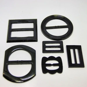 6 Vintage 1970's Simple Black Plastic Buckles From Grandmothers Button Tin - Picture 1 of 4