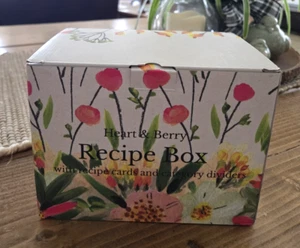 Heart & Berry Tin Recipe Box 24 Cards & 12 Category Dividers Floral Poppies NEW - Picture 1 of 8