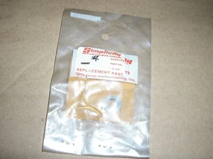 Simplicity Allis Chalmers 1666697 Abstandhalter - Bild 1 von 1
