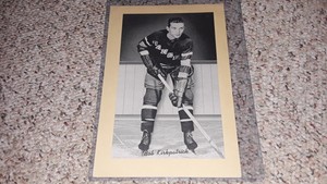 SET BREAK 1934-43 GROUP 1 BEEHIVE PHOTO BOB KIRKPATRICK  NEW YORK RANGERS