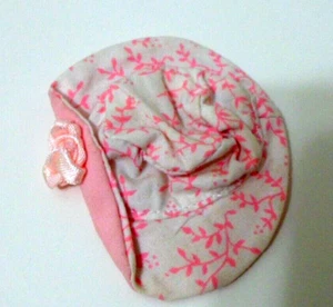 MATTEL KELLY  #22228 TINY STEPS HAT DOLL ACCESSORY PINK & WHITE FLOPPY HAT 1998 - Picture 1 of 2