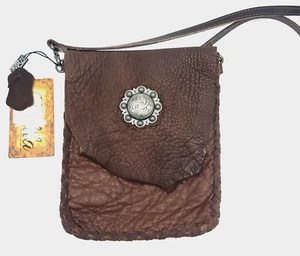 Montana West DELILA Cuero Marrón Medallón Bandolera Bolso Cartera Occidental 8.5 x 7" - Imagen 1 de 12