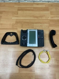 Mitel 5330e IP Gigabit Phone (5006476) - Picture 1 of 2