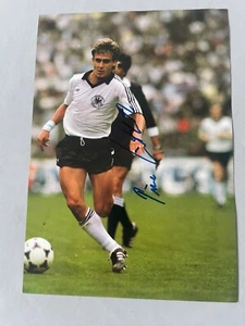 PIERRE LITTBARSKI Weltmeister 1990 DFB signed Magazinseite 20x30 Autogramm - Picture 1 of 1