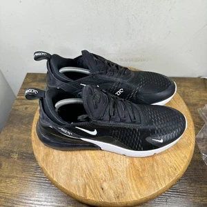 Nike Air Max 270 Schuhe Herren Größe 10,5 schwarz weiß AH8050-002 Turnschuhe sportlich - Bild 1 von 8