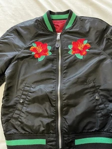 Chaqueta de vuelo ALPHA Industry MA-1 para mujer M-HAWAII-Barney's New York -Reversible - Imagen 1 de 18