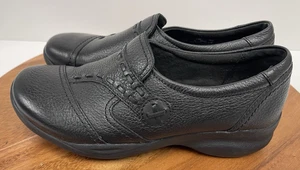 Clarks In Motion Shoes Womens 7.5M Slip On Casual Loafer 35732 Black Flat - Picture 1 of 11