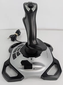 Logitech Extreme 3D Pro Joystick Flight Simulator Controller J-UK17  PC USB - Picture 1 of 6